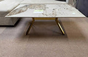 MESA DE CENTRO SAMA CON MÁRMOL BEIGE Y PATAS DORADAS 120X70X45CM