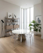 MESA DE COMEDOR REDONDA CAPUCINE CON TAPA DE MÁRMOL BLANCO Y BASE DE PLATA, MEDIDAS 130X75CM