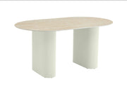 LA MESA DE COMEDOR ROXY DE 160X90CM PRESENTA UNA TAPA CON EFECTO TRAVERTINO MATE CON PATAS BEIGE.
