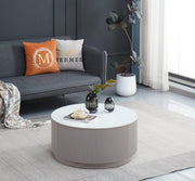 LA MESA DE CENTRO BARI 80X45CM CUENTA CON UNA TAPA EFECTO MÁRMOL BLANCO CON UNA BASE DE MADERA GRIS ESTILO BARI Y DOS CAJONES DE ALMACENAMIENTO.