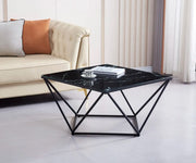 MESA DE CENTRO ALINA DE 80X80X45CM CON MÁRMOL NEGRO Y PATAS DE METAL NEGRO.