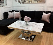 MESA DE CENTRO TROFY CON ACABADO EN MÁRMOL BLANCO Y PATAS PLATEADAS DE 120X70X49CM