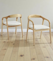 CARLYON CHAIR IN OAK WOODEN EFFECT WITH VELVET FABRIC.MEASURING 67X53X72CM.