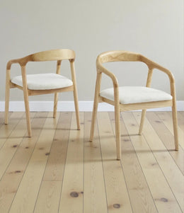 CARLYON CHAIR IN OAK WOODEN EFFECT WITH VELVET FABRIC.MEASURING 67X53X72CM.