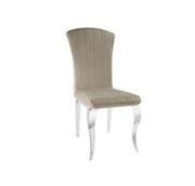 SILLA LOUIS CON PATAS PLATEADAS EN TERCIOPELO MOCHA.
