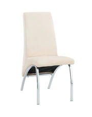 SILLAS FATE DE TERCIOPELO BEIGE CON PATAS PLATEADAS.