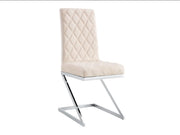SILLAS ACOLCHADAS COCOMAT EN TERCIOPELO BEIGE CON PATAS PLATEADAS. 41X42X108CM