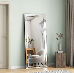 FLOOR STANDING MIRROR  MEASURING 170X70CM
