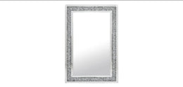 RECTANGLE MIRROR WITH ELEGANT DESGIN MEASURING 120X80CM