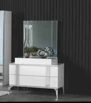 BOSS DRESSING TABLE IN WHITE AND GREY COLOR WITH 2 DRAWERS WITH MIRROR.MEASURING 107X46X75CM
