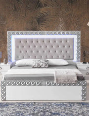 ALLIANCE BED IN WHITE AND SILVER COLOR WITH VELVET ON HEADBOARD .MEASURING 160X200CM.WITHOUT MATRESS.WITH SOMMIER,CANAPE