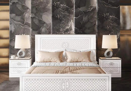 GUCCI BED IN WHITE AND GREY DESIGN MEASUIRNG 160X200CM.WITHOUT MATRESS.WITH SOMMIER,CANAPE