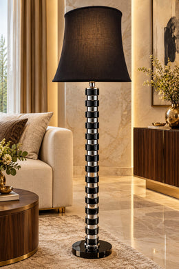 A LUXURY BLACK AND SILVER FEETS FLOOR LAMP WITH BLACKE LAMPSHADE. MEASUREMENT 30X30X156CM
