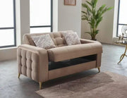 SOFÁ ESQUINERO CONVERTIBLE HAVANA CON DETALLES EN BEIGE Y ORO Y COJINES 3+2+1 (SOFÁ 3 PLAZAS 224X91X86CM / SOFÁ 2 PLAZAS 173X91X86CM / SILLÓN 1 PLAZA 80X85X95CM)