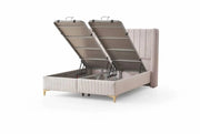 LA BASE TOKIO DE 160X200CM EN TERCIOPELO BEIGE COMBINA UN DISEÑO DE REVESTIMIENTO Y UNA COMODIDAD SUPERIOR. SU ELEGANTE CABECERO Y SU AMPLIA ZONA DE DESCANSO INCLUYEN CANAPÉ Y COLCHÓN.