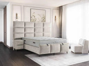 LA BASE TAPZADA DIAMOND DE 160X200 CM EN BEIGE COMBINA UN DISEÑO DE CUADROS Y UNA COMODIDAD SUPERIOR. SU ELEGANTE CABECERO TAPIZADO Y SU AMPLIA ZONA DE DESCANSO PROPORCIONAN TANTO ESTILO COMO SOPORTE.