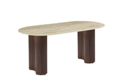 LA MESA DE COMEDOR VENEZIA PRESENTA UNA BASE METÁLICA CON EFECTO NOGAL Y UNA CUBIERTA DE CERÁMICA DE TRAVERTINO BRILLANTE, COMBINANDO ELEGANCIA MODERNA Y DURABILIDAD, CON MEDIDAS DE 180X90X75CM.