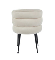SILLAS SACHA CON PATAS DE METAL NEGRO Y ASIENTO BLANCO ROTO/BEIGE EN TELA CON EFECTO LINO.