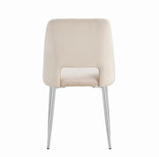 SILLAS AVA CON PATAS PLATEADAS EN TERCIOPELO BEIGE.