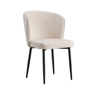 SILLAS DIANA EN TERCIOPELO BLANCO ROTO/BEIGE CON PATAS DE METAL NEGRAS. MEDIDAS 46X46X83CM.