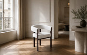 VAIANA CHAIR WITH WALNUT EFFECT LEGS AND BEIGE VELVET SEAT.